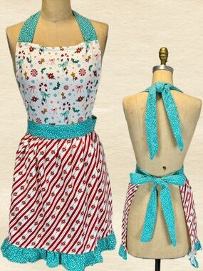 Pioneer Woman holiday baking kitchen apron peppermint candy ruffle Christmas